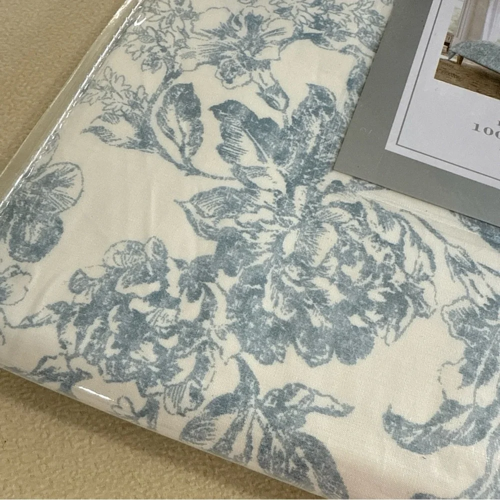 Rachel Ashwell Elegant Blue Floral Duvet Cover Set